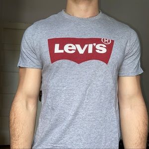 Levis t-shirt